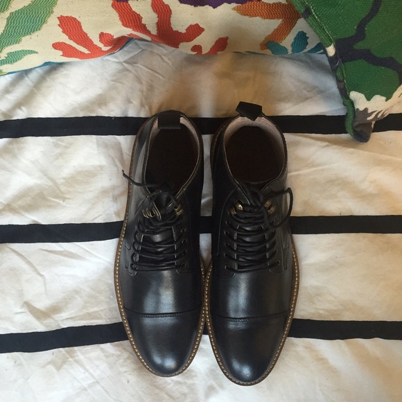 Banana Republic Men's Avery Boot