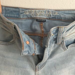 AE light wash skinny jeans