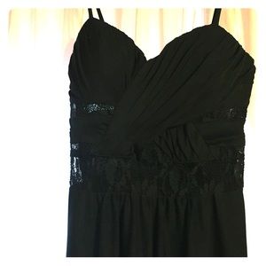 PROM/EVENING Simple and Sexy Elegance Formal Gown