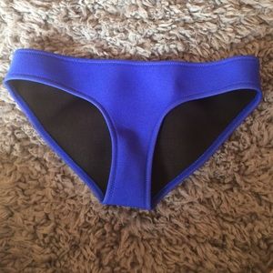 Authentic Triangl bottoms!