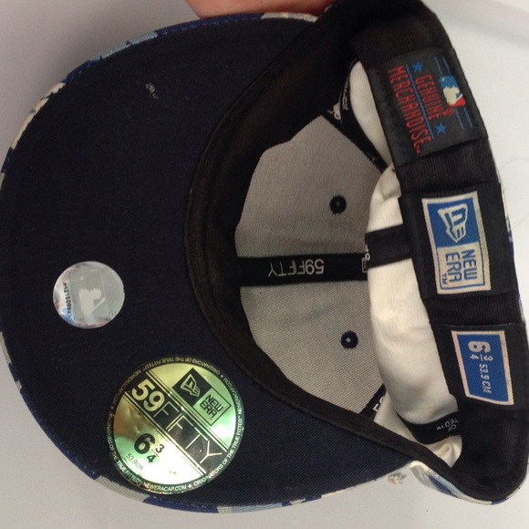 Red Sox Cap - Picture 2 of 2