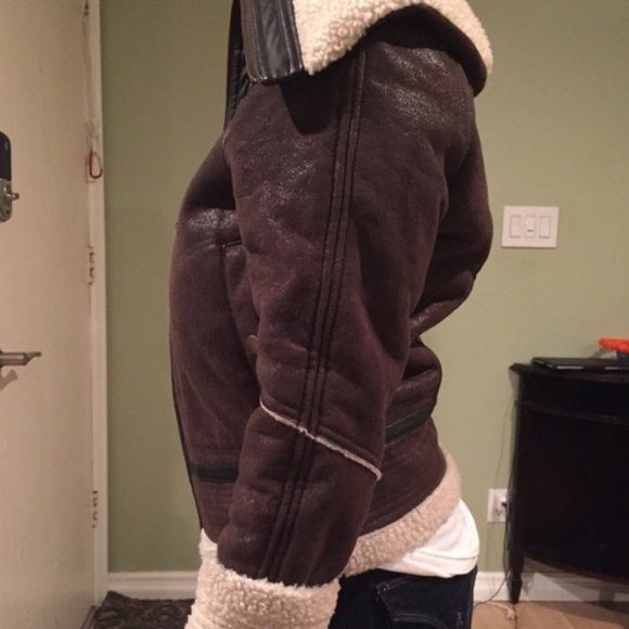 Bomber jacket - Picture 2 of 3