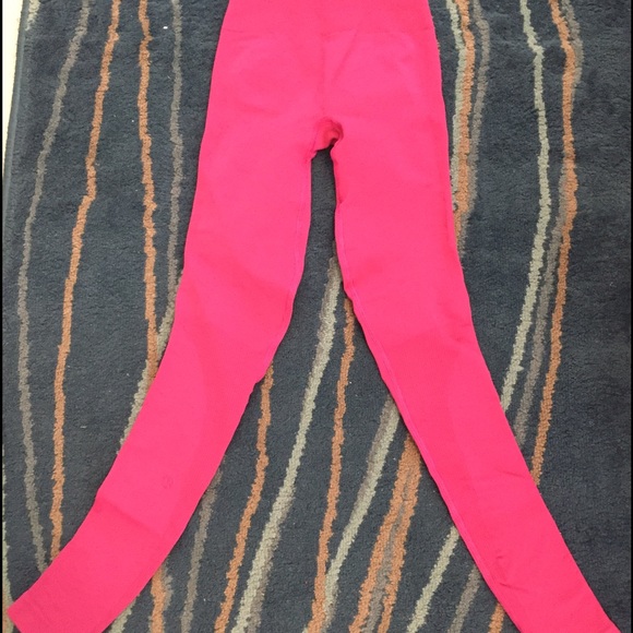Lululemon crop leggings. Size 2