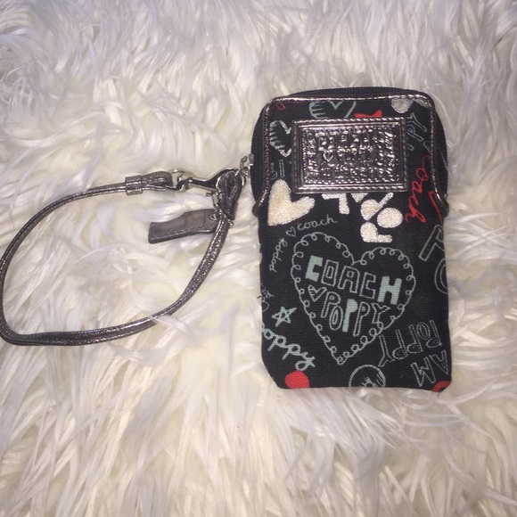 Coach Poppy Wristlet