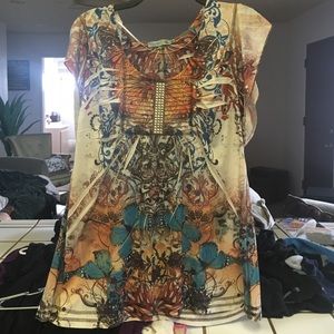 XL Unity World Wear top