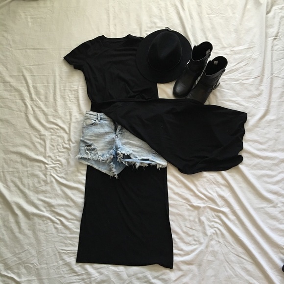Side Split Maxi Black Tshirt
