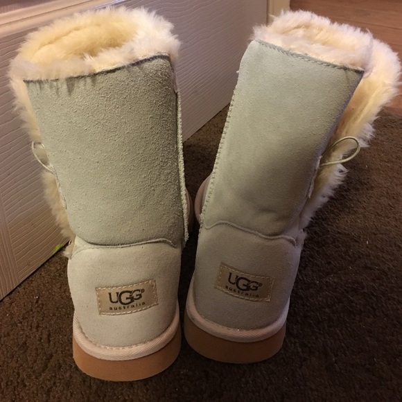 UGG boots never worn
