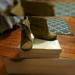 Nine West Ankle Booties