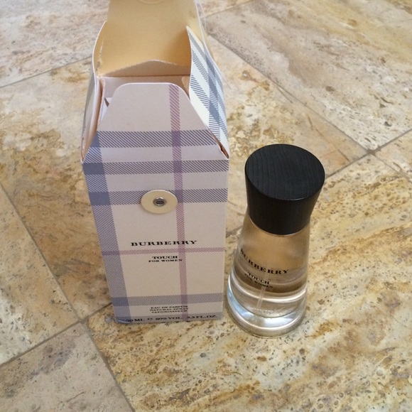 Burberry perfume