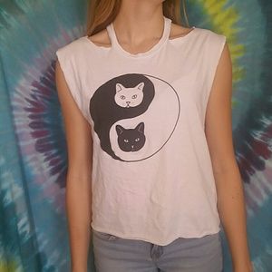 Yin and yang cat t shirt