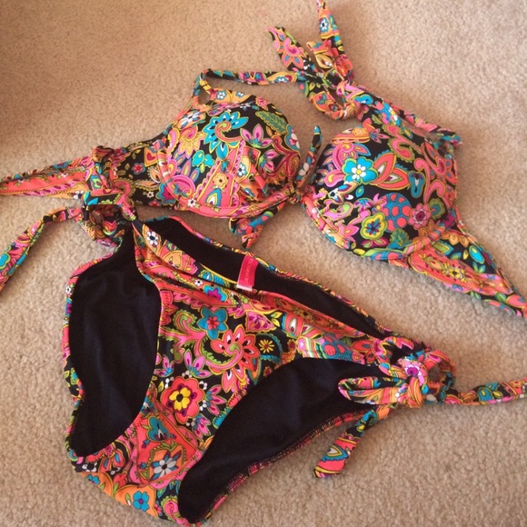 VICTORIA SECRET SWIM FOR SALE