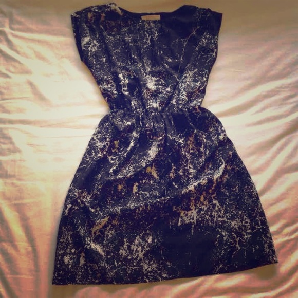 Sold on merc💕💋Micheal kors black & white dress