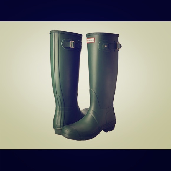Hunter Boots Green (size 5)
