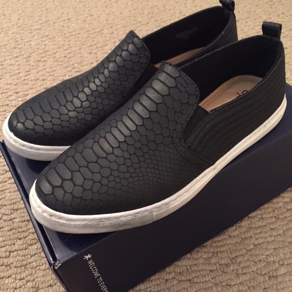 Splendid San Diego Black Slip-ons