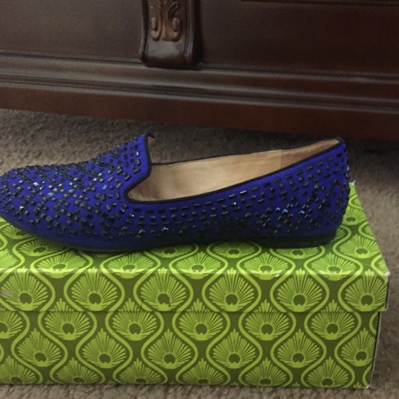 Deep blue flats - Picture 2 of 4