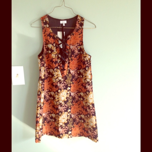 Tobi Autumn romance dress