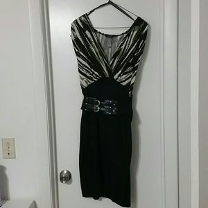 ON HOLD! Bisou Bisou bodycon style dress