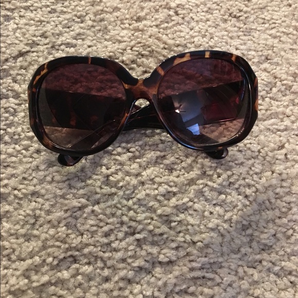 Tortoise Shell Sunglasses