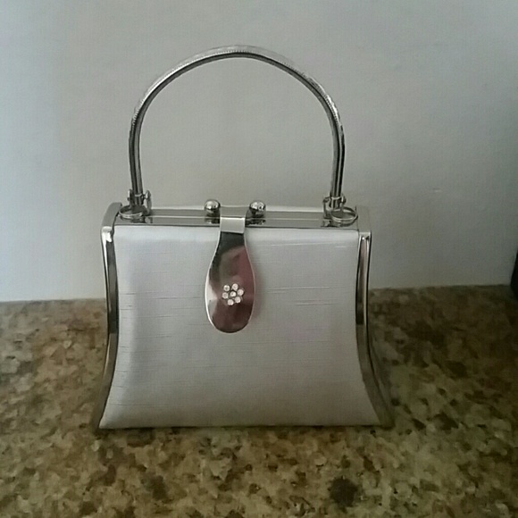 Silver Clutch