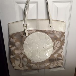 Coach shoulder bag