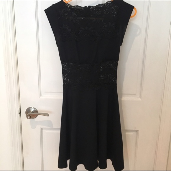 Bebe lace panel midriff black dress