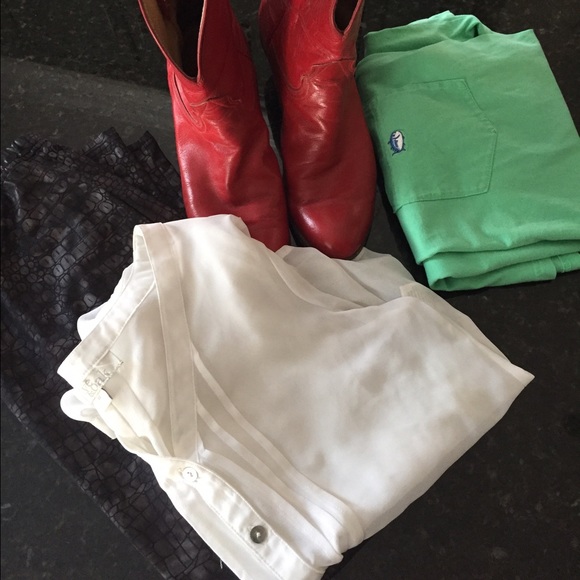 Bundle for Diana's Closet!