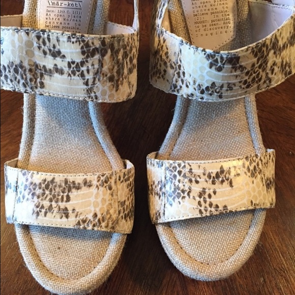 Natural snake heels