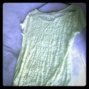Lace Back line green t-shirt