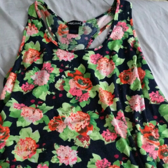 Wet Seal Tank top
