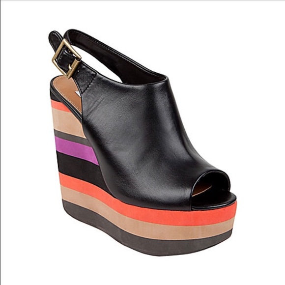 Steve Madden Aruuba Black wedges