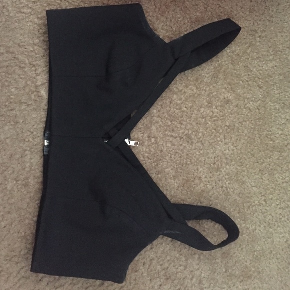 Bracelet - Picture 1 of 2