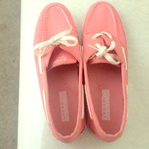Pink Sperry top-sider