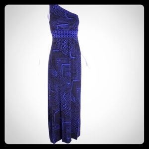 ✨SALE✨NWT BCBG purple/black Aztec maxi
