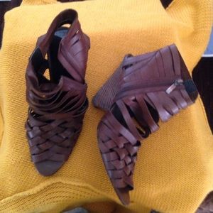 Nordstoms trouve sandal