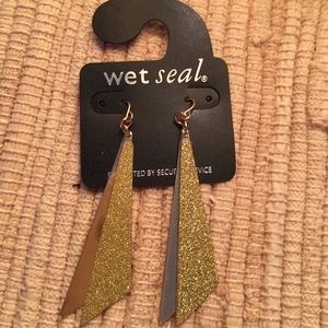 Wet Seal gold glitter earrings