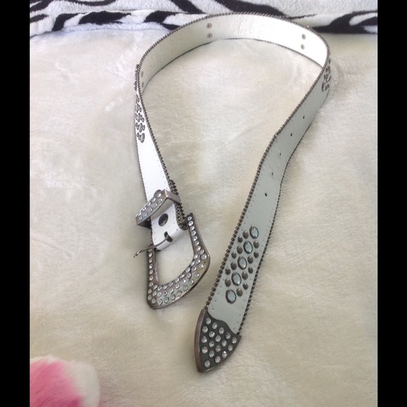Rodeo rhinestone belt?