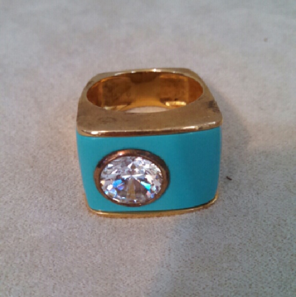 Big costume ring