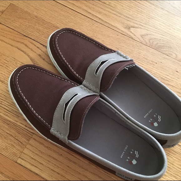 Burgundy/Brown Cole Hann boat shoes
