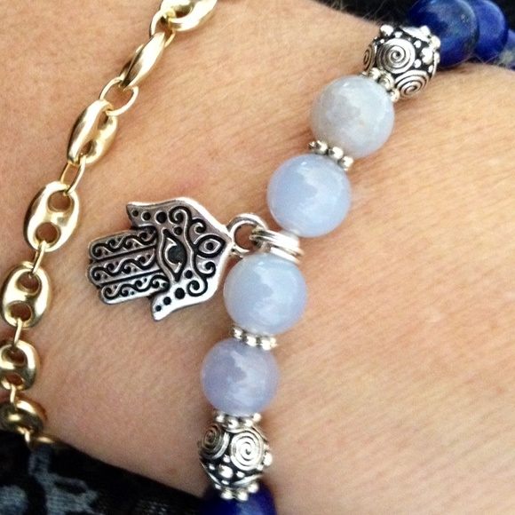 🌻 SALE🌻Gemstone Hamsa Hand Bracelet - Picture 2 of 4