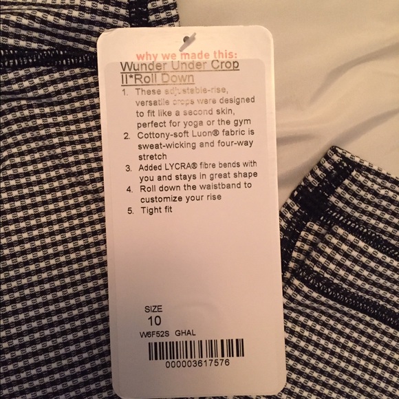 *SOLD* Black and white lululemon crops - Picture 2 of 4