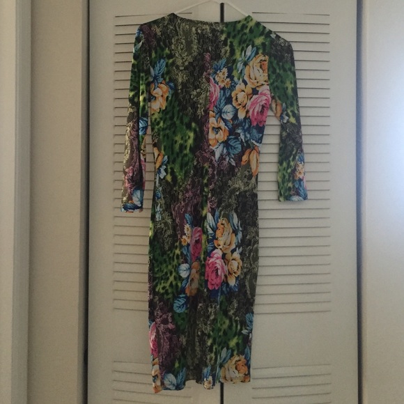 Multi color flower - Picture 2 of 2