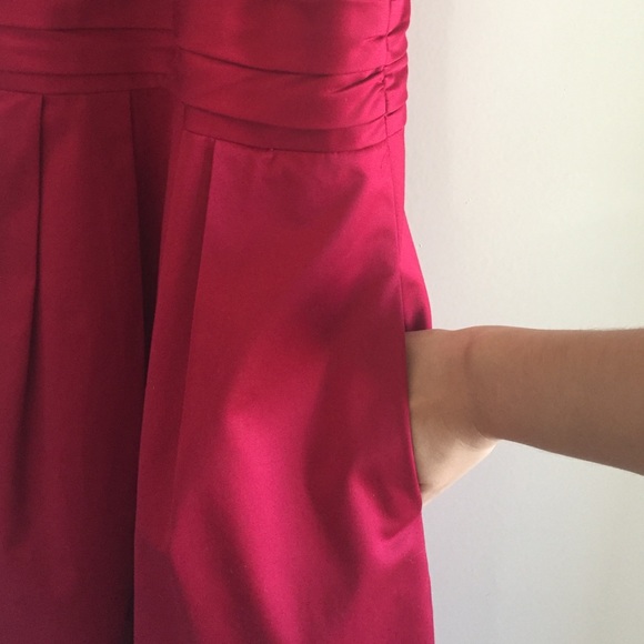 Beautiful David's Bridal dress - Picture 3 of 4