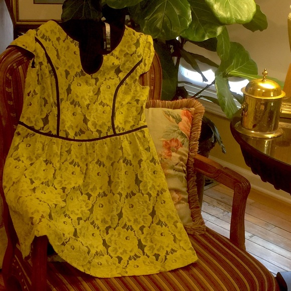Lace dress