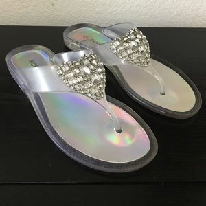 BCBG flip flops