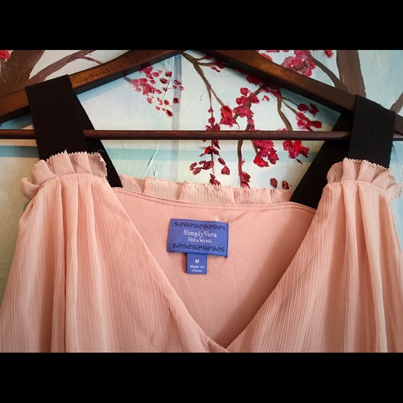 SOLD! HP๐ทBlushed Vera wang Chiffon dress๐ธ - Picture 3 of 4