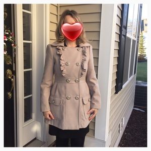 Womens light tan / dark cream jacket