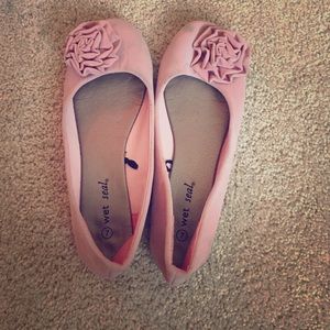 Light Pink Rose Flats