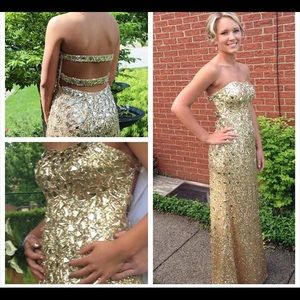 Prom dress size 8 turned into 6.