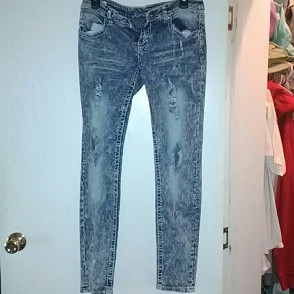 Skinny jeans