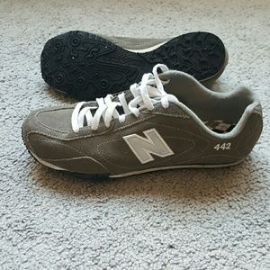New Balance 442 Casual / Running Shoe